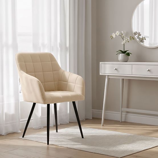 4x Čalouněná židle s čtvercovým prošíváním Béžová LUXANO Černé nohy