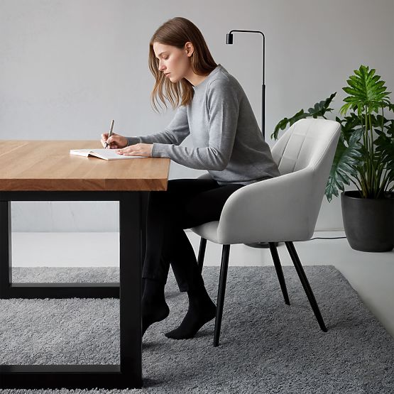 4x Čalouněná židle s čtvercovým prošíváním Šedá LUXANO Černé nohy