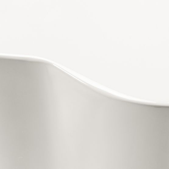 Boční stolek Bow 49 cm, šedobéžový, lesklý, oblé tvary