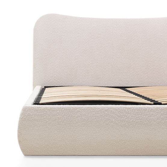 Čalouněná postel Derry 140x200 cm, s roštem a úložným prostorem, zaoblená, béžová