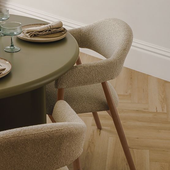 Čalouněná židle Sorrento, béžová, boucle/světlý ořech