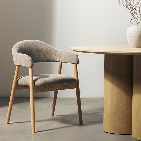 Čalouněná židle Sorrento, tmavě béžová, dub