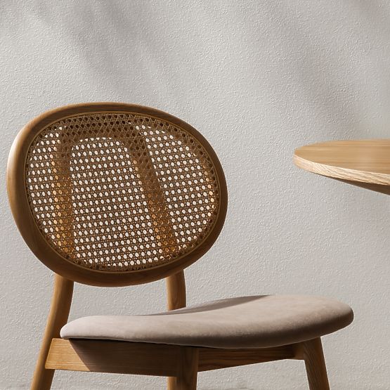 Dřevěná židle Monet s vídeňským výpletem, ratan, velur, přírodní/světle hnědá