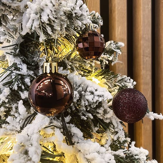 HNĚDÉ VÁNOČNÍ KOULE 34 KS SYSD1688-038