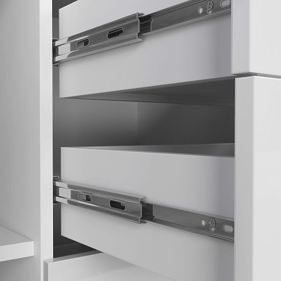 KOMODA K45 PK BÍLÝ LESK