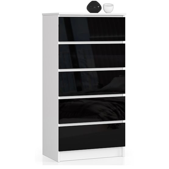 KOMODA K60 5SZ CLP PK ČERNÝ LESK