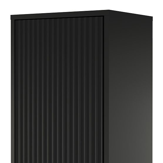 Koupelnová skříňka sloupek Avila, rýhovaná, zlatá úchytka, černá