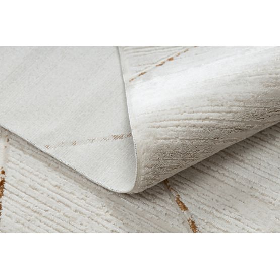 Moderní koberec DUKE 51557 krémová / zlatý - Geometrická, strukturovaný, velmi jemný, třásně