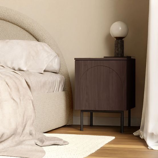 Noční stolek Helene, Ořech Villa