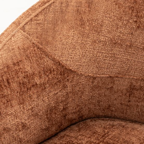 Otočná židle Rumble měděná, oblý tvar