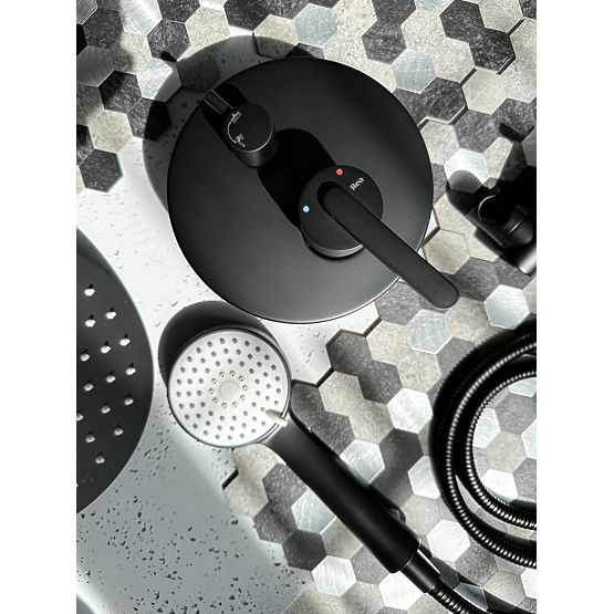 Podomítková sprchová sada Rea Ontario Černá + BOX