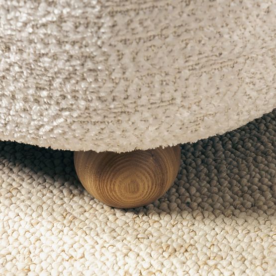 Relaxační křeslo Monroe béžové/přírodní, oblé tvary, nožky kuličky