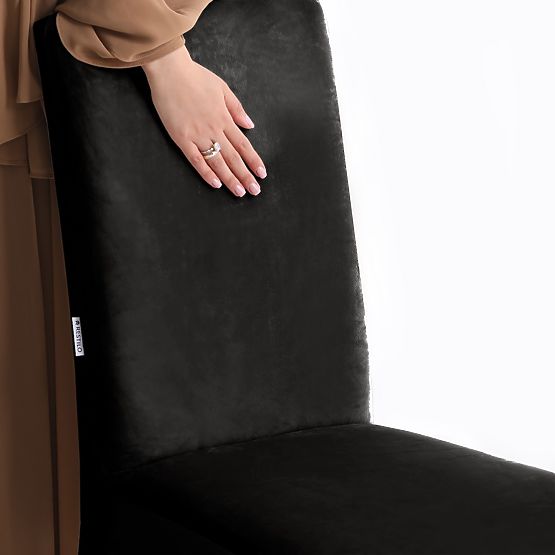 RESTILO potah na pohovku SENTO barva černá hladký klasický styl