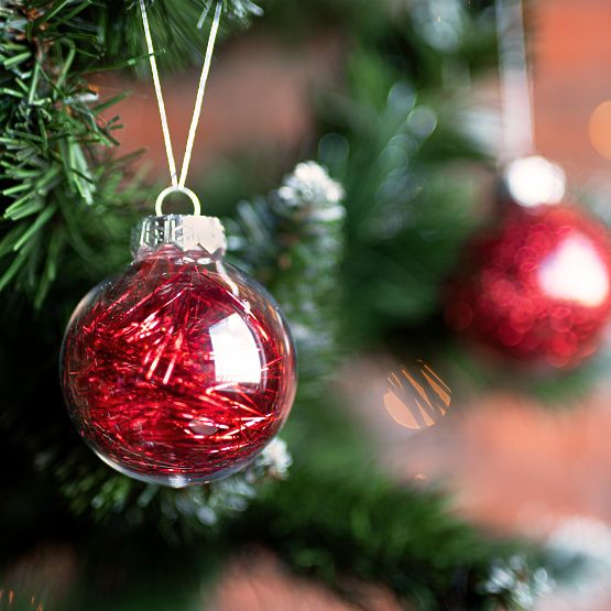 Sada vánočních ozdob Red Santa 149 ks