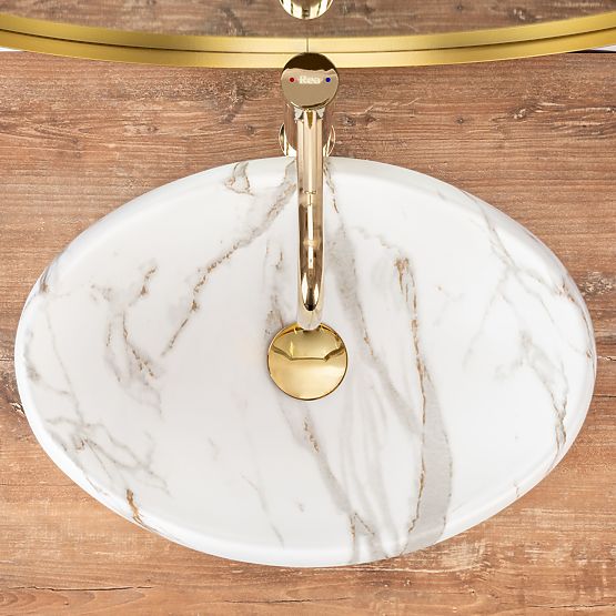 Umývadlo přes vrchol Rea linda Láva Páter