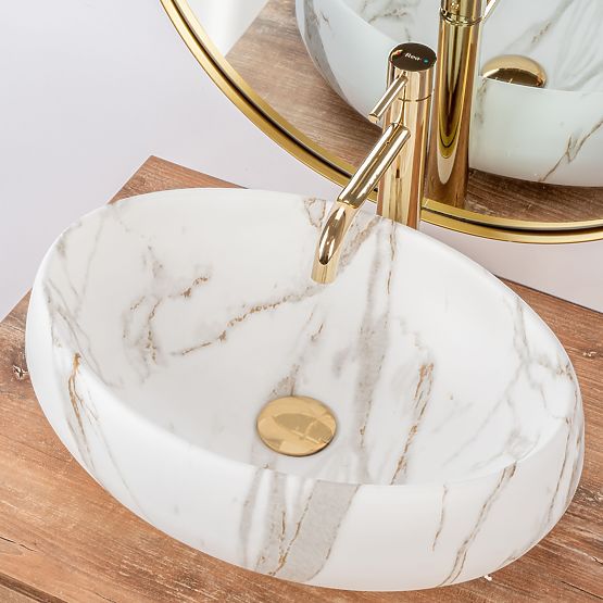 Umývadlo přes vrchol Rea linda Láva Páter