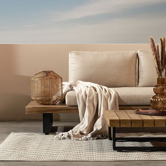 Zahradní rohová sedačka se stolkem Borgo, akátové dřevo FSC, teakový vzhled, béžová