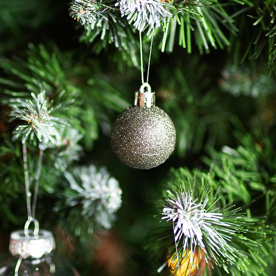 ZELENÉ VÁNOČNÍ KOULE 34 KS SYSD1688-027