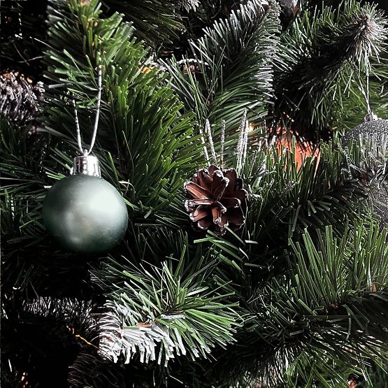 ZELENÉ VÁNOČNÍ KOULE 34 KS SYSD1688-027