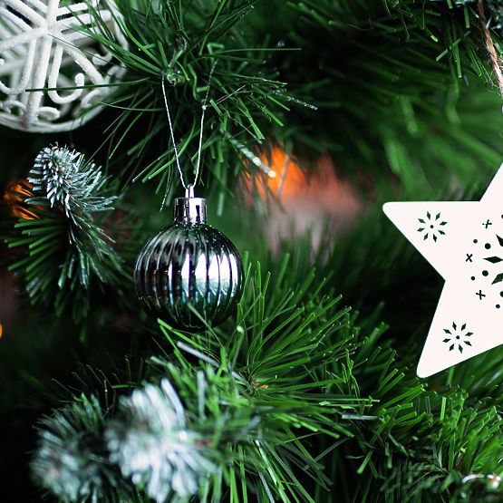 ZELENÉ VÁNOČNÍ KOULE 34 KS SYSD1688-027