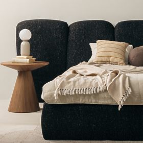 Čalouněná postel Fencee 160x200 cm, s roštem, zaoblená, černá