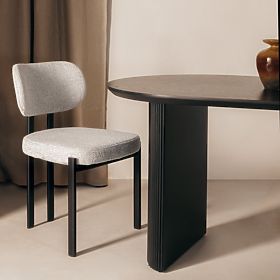 Čalouněná židle Flare, béžová/černé nohy