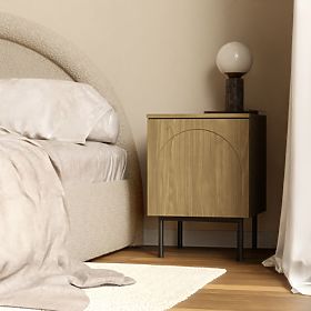 Noční stolek Helene, Ořech Villa
