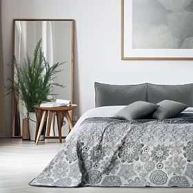 Přehoz ALHAMBRA šedá tištěný materiál mikrovlákno 220x240 DecoKing
