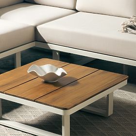 Zahradní rohová sedačka se stolkem Porticato, akáciové dřevo FSC, teakový vzhled, světle béžová