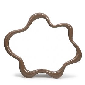 Závěsné zrcadlo Izzi, nepravidelné, světle hnědé/mocha, lesklé
