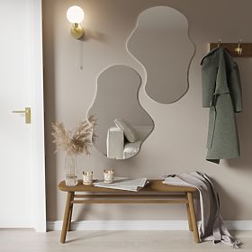 Závěsné zrcadlo v černém rámu Zoe, 80x55 cm, nepravidelný tvar