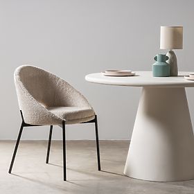 Židle s otvorem v opěradle Luigi béžová/černé nohy